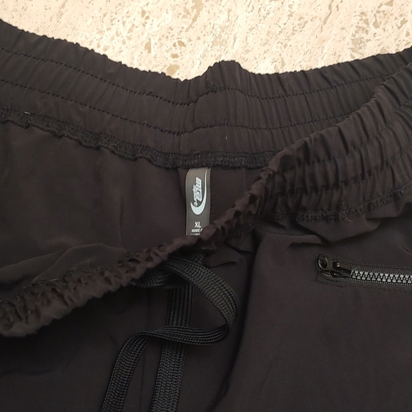 Parachute like pants - Picture 7 of 8